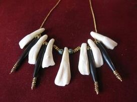 Mga anting-anting sa kuwarta